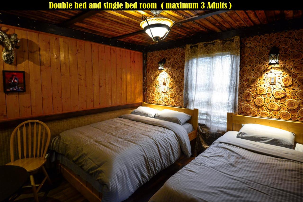 Salmon Magwood Guesthouse Торонто Екстер'єр фото